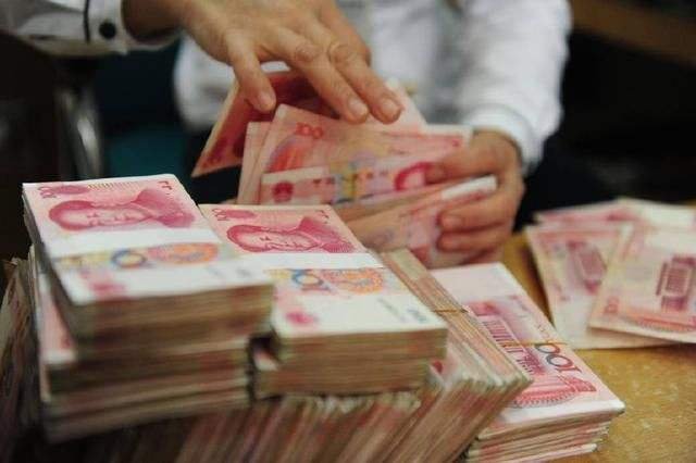 一亿理财收入(1亿元理财每年收益)