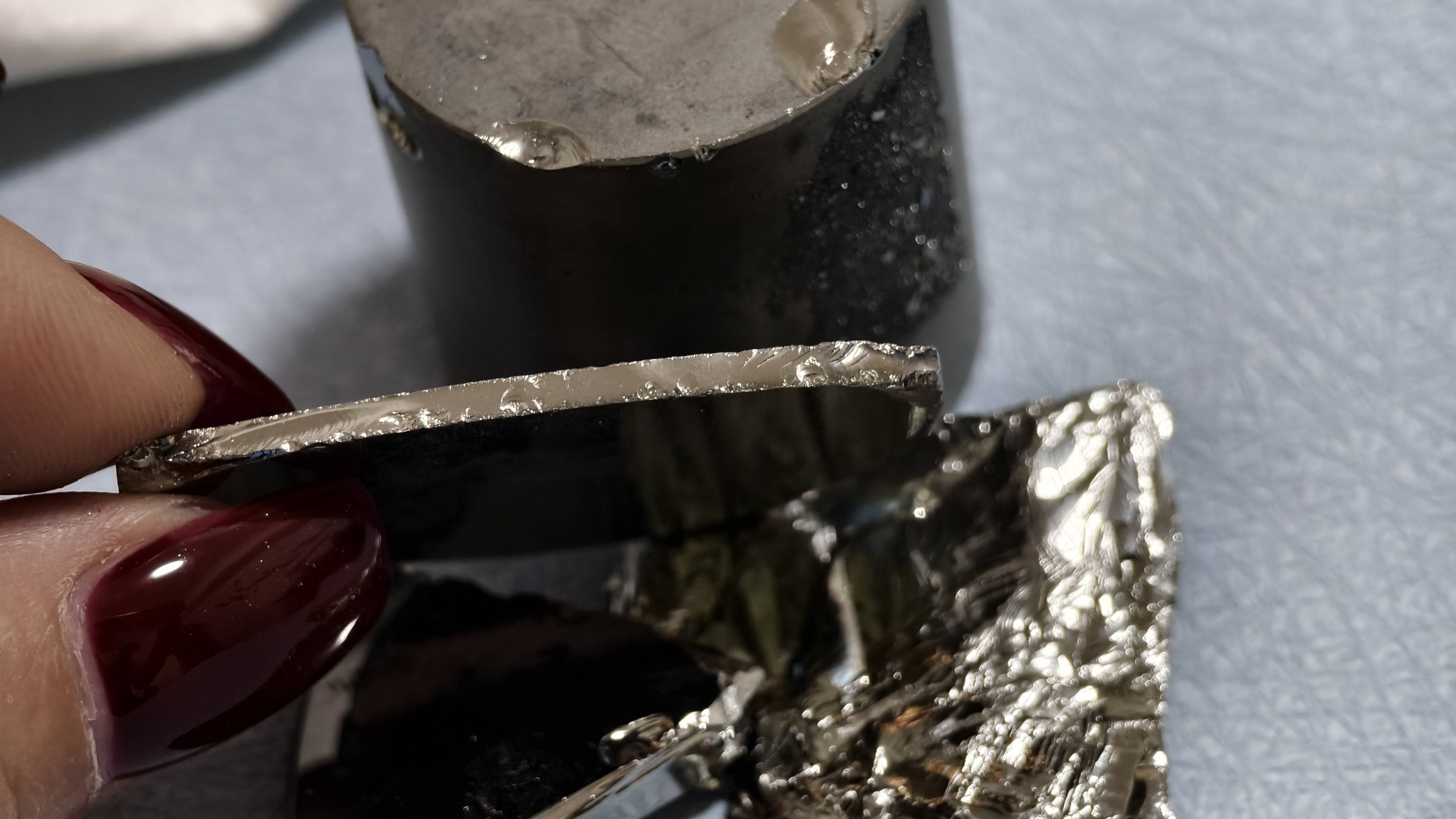 贵金属废料教学(废旧贵金属材料的回收提纯处理装置及方法与流程)