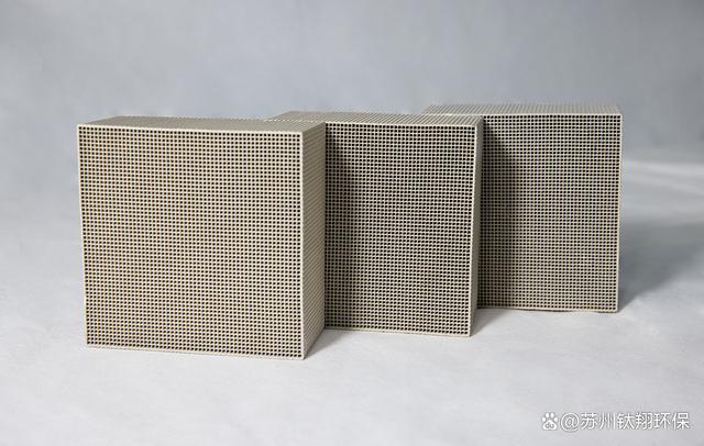 贵金属催化治疗(贵金属催化剂使用寿命)