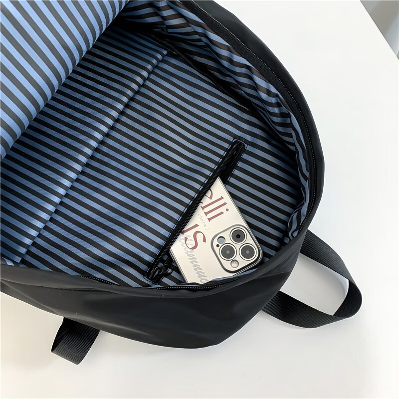 MAGA(magazine怎么读) MAGA(magazine怎么读)